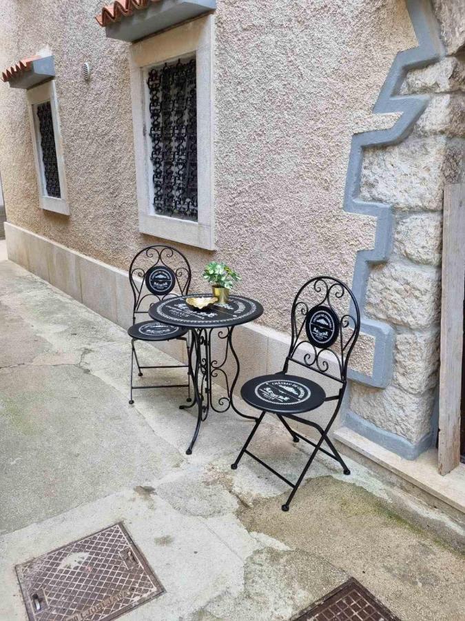 Apartman Ivano Cres Daire Dış mekan fotoğraf