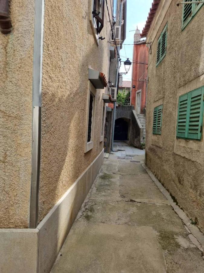 Apartman Ivano Cres Daire Dış mekan fotoğraf