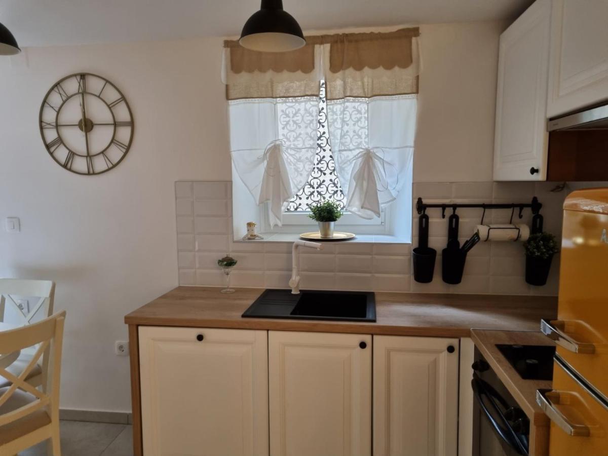 Apartman Ivano Cres Daire Dış mekan fotoğraf