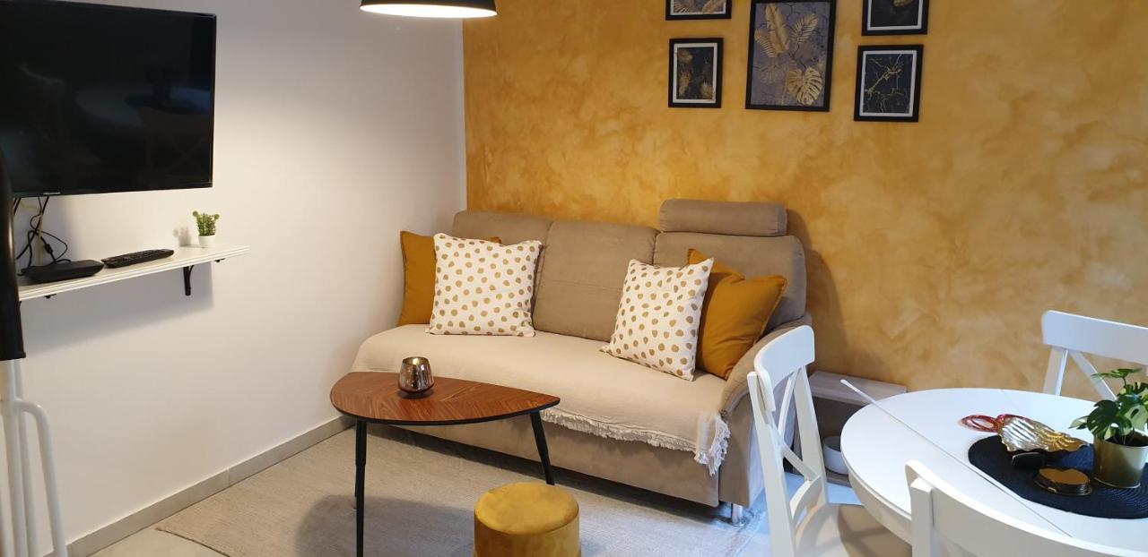 Apartman Ivano Cres Daire Dış mekan fotoğraf