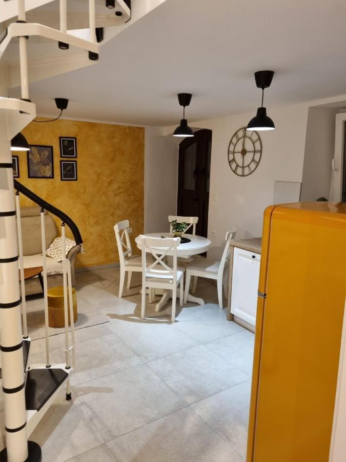 Apartman Ivano Cres Daire Dış mekan fotoğraf